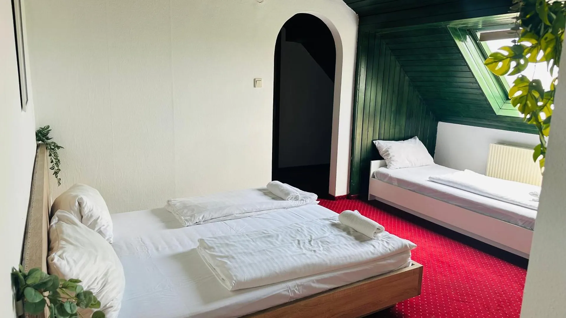 Hotel Amadeus Budapest 3*,  Hungary