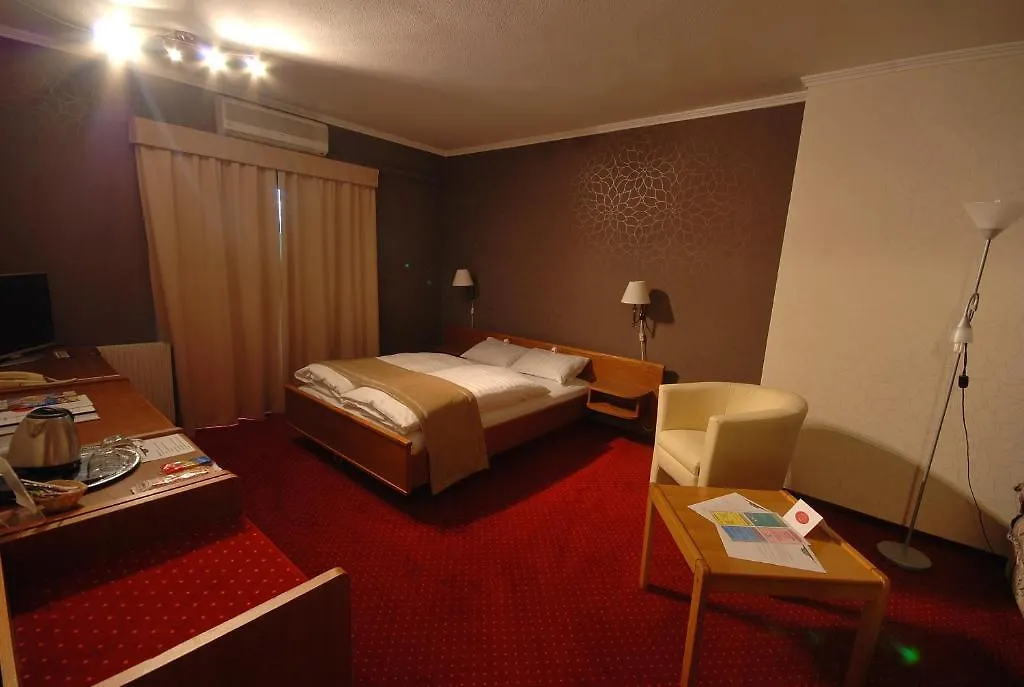 ***  Hotel Amadeus Budapeszt Węgry